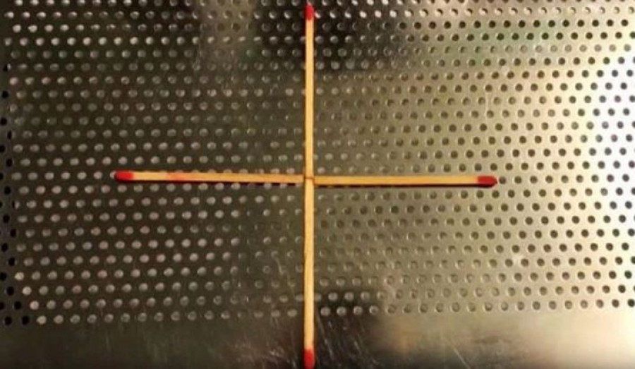 Te képes vagy egy mozdulattal négyszöget alkotni ezekkel a gyufákkal?