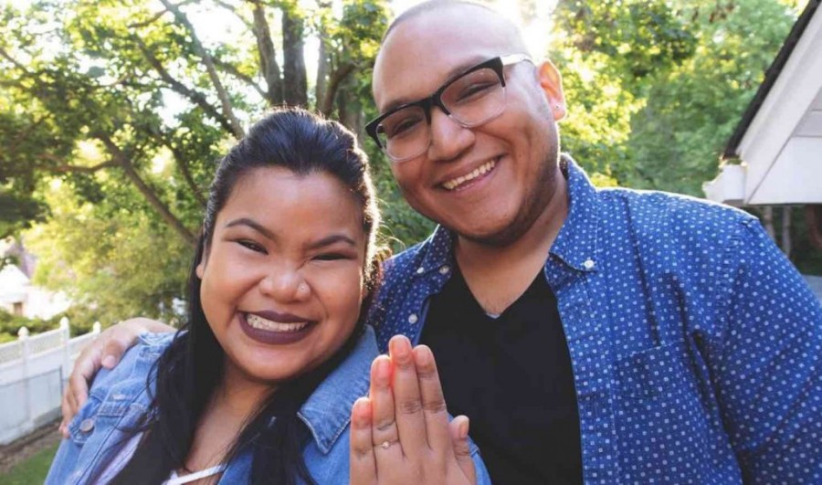 A boldog fiatal pár az eljegyzésről készült képeket osztotta meg az Instagramon, de jókívánságok helyett negatív megjegyzéseket kaptak